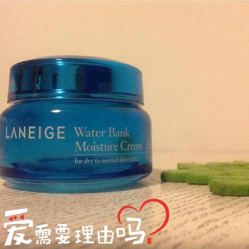 20岁补水好的护肤品-图2