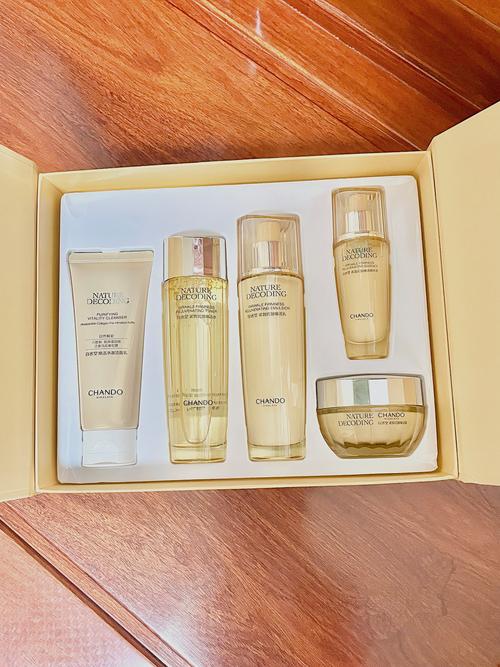 20+护肤怎么选？入门清单有哪些？-图1