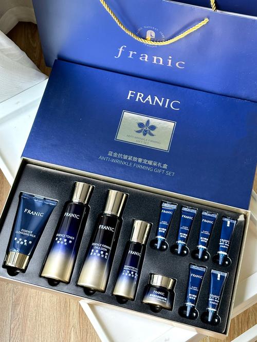 25岁混合肌怎么选护肤品？-图2