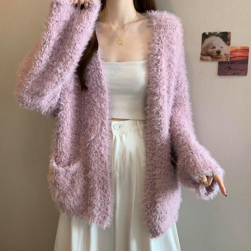 2025女装毛衣流行色有哪些？-图1