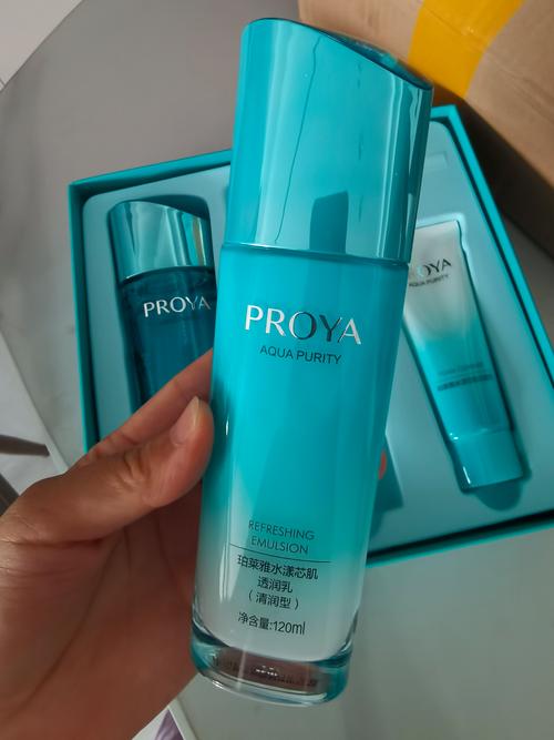 补水效果好的护肤品怎么选?-图1 补水效果好的护肤品怎么选?-图1