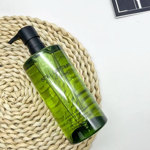 植村秀有祛痘产品吗?-图1 植村秀有祛痘产品吗?-图1