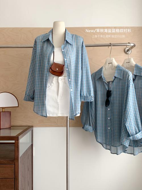 格子长款衬衫女装图片有哪些穿搭灵感？-图1