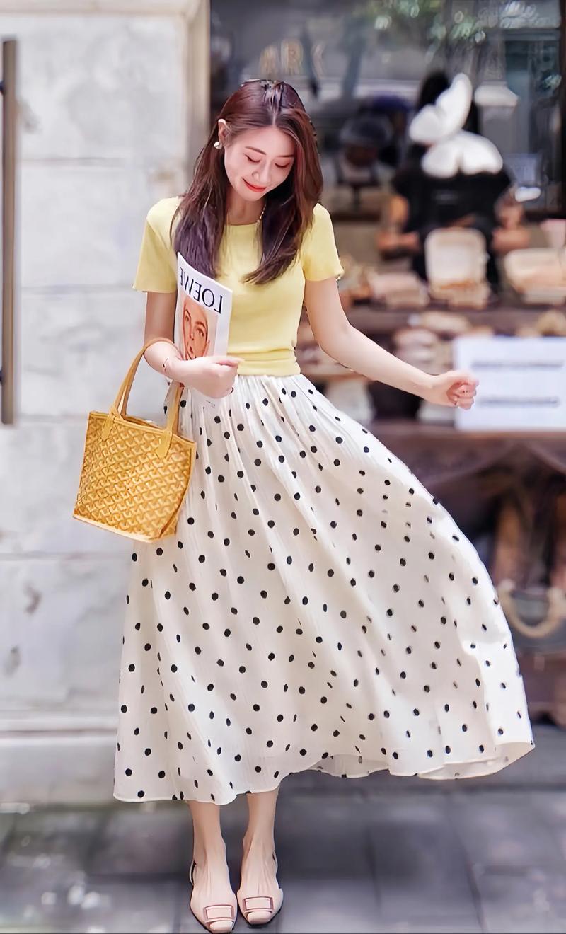 波点女装怎么搭才好看？-图2