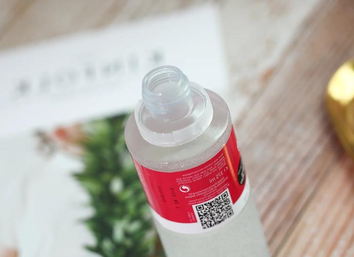 法国珍贵水祛痘效果真的好吗?-图1 法国珍贵水祛痘效果真的好吗?-图1