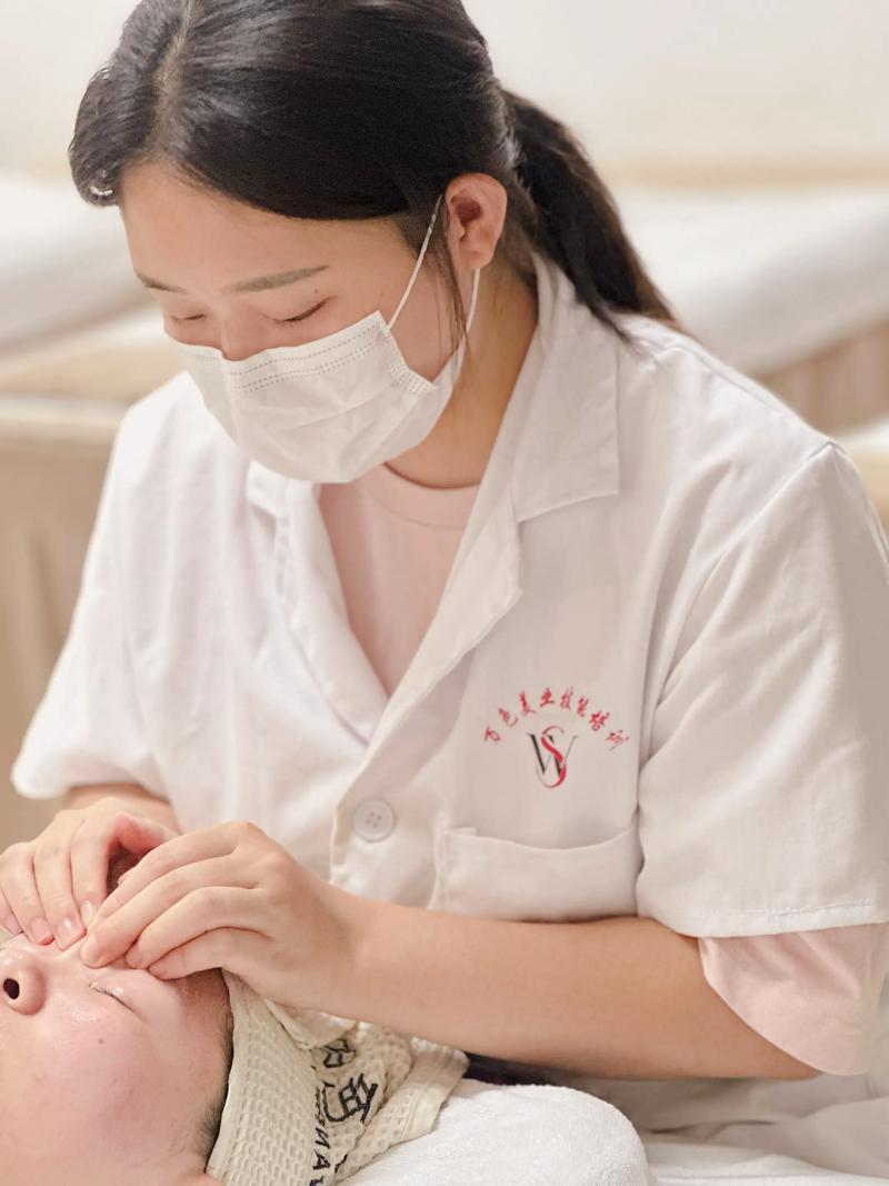 学美容护肤,哪家学校才靠谱?-图3 学美容护肤,哪家学校才靠谱?-图3