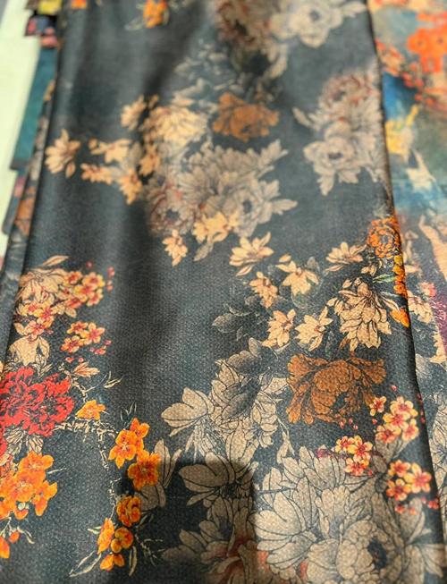 上乘女装面料有何标准？-图2