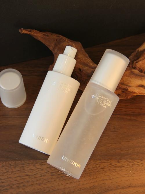 好用的美白去黄护肤品,选哪款更有效?-图3 好用的美白去黄护肤品,选哪款更有效?-图3