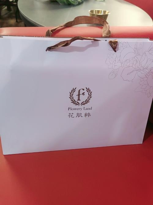 花肌粹护肤品有线下专柜吗?-图2 花肌粹护肤品有线下专柜吗?-图2