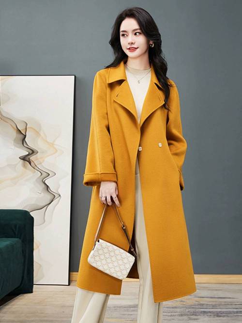 秋冬新款高档女装，新款设计有何独特之处？-图3