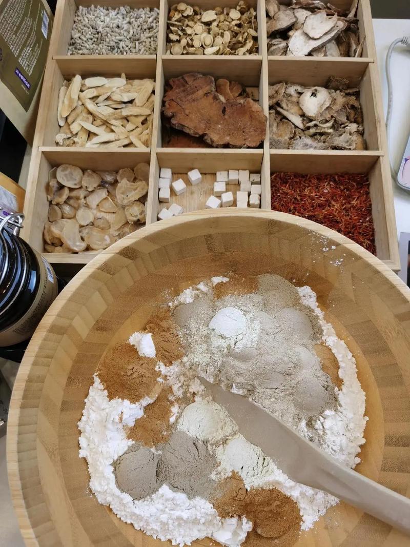 纯DIY中药祛痘面膜，真的能祛痘吗？-图1