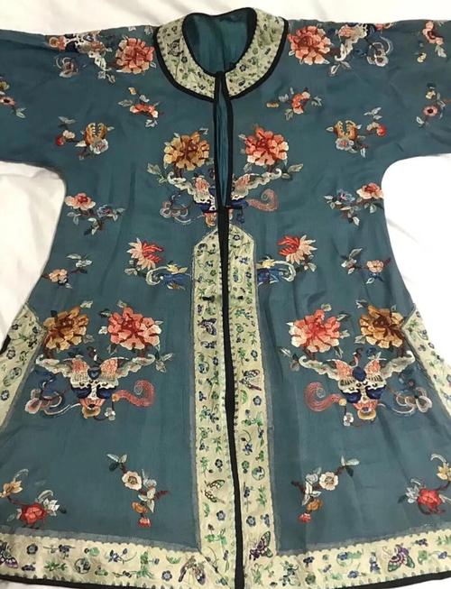 清代女装袖缘何短小?-图1 清代女装袖缘何短小?-图1