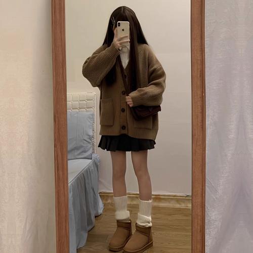 日系女装冬季搭配，如何穿出温柔氛围感？-图2