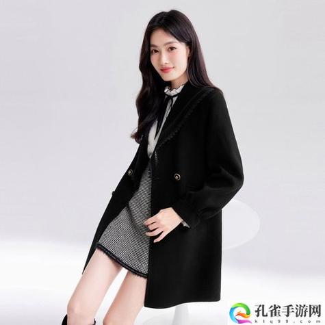 秋水伊人毛呢上衣，气质如何？-图3