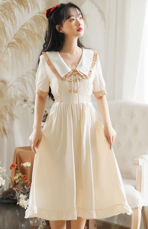 夏季中长款连衣裙选款有哪些技巧？-图1