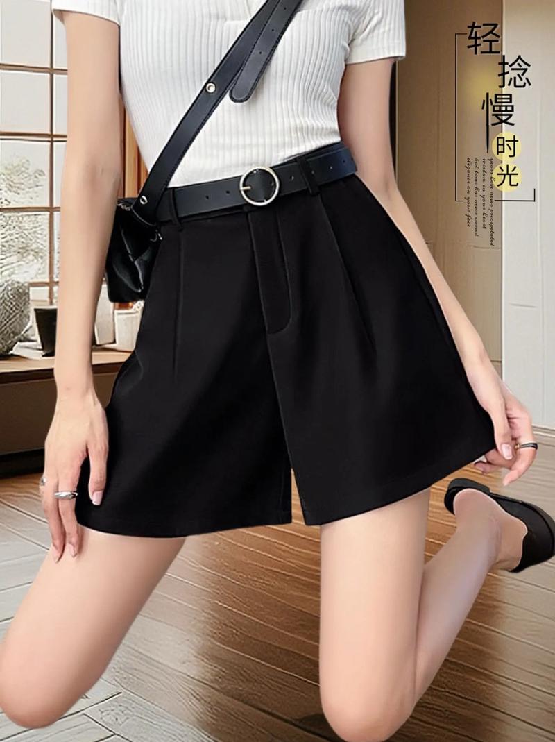 新款时尚女装短裤，怎么选才显瘦又百搭？-图2