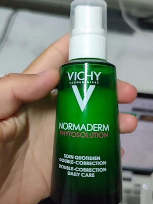 Vichy祛痘保湿霜,祛痘保湿能兼顾吗?-图1 Vichy祛痘保湿霜,祛痘保湿能兼顾吗?-图1