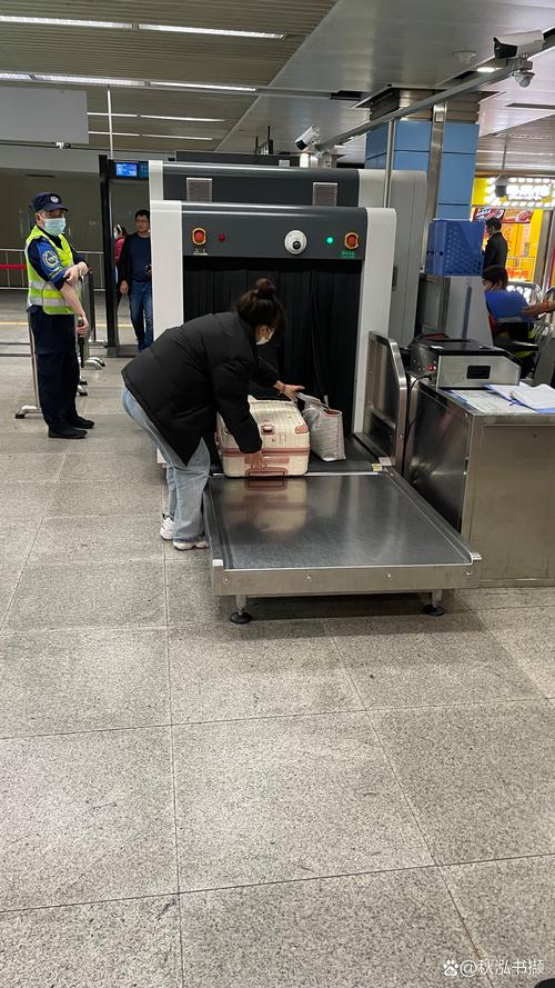 护肤品能过地铁安检吗-图2