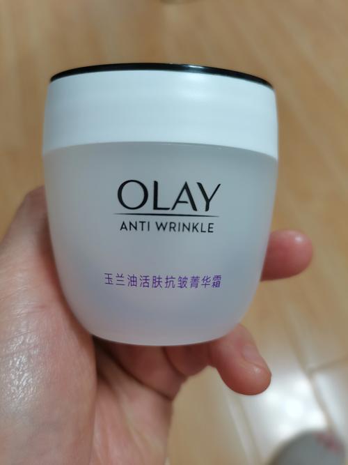 干皮选护肤品，哪些成分更有效？-图2