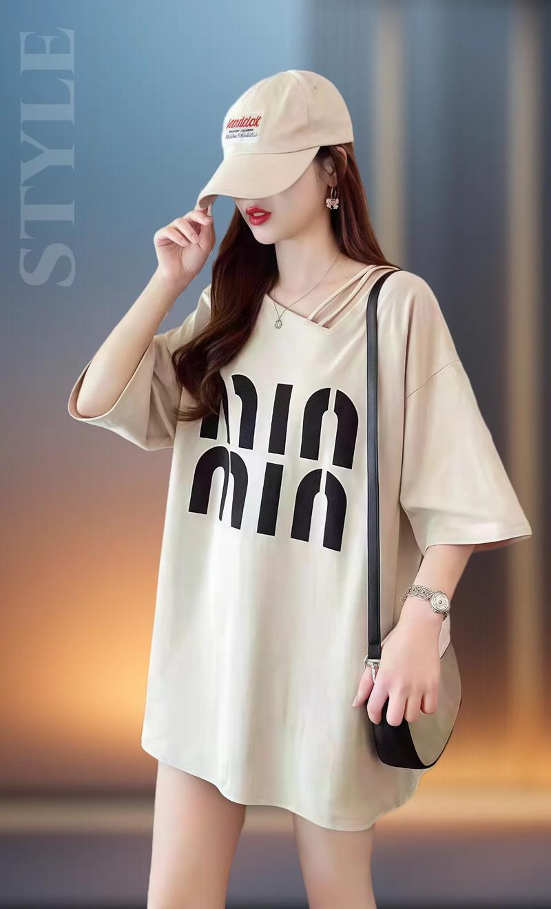 夏天短袖女装怎么选才好看？-图1