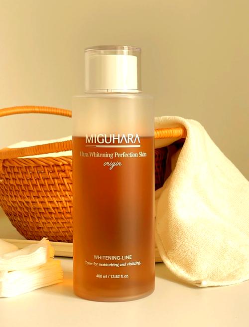 皮肤补水到底该选什么护肤品？-图3