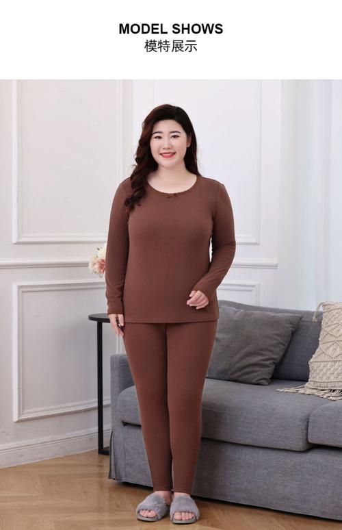 新款秋装胖胖女装，显瘦时尚怎么选？-图1