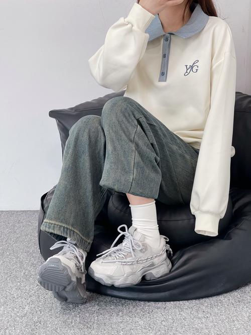 学院风女装配什么鞋最搭？-图2