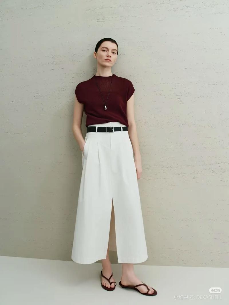 品牌女装新款图片，时尚风格如何选？-图2