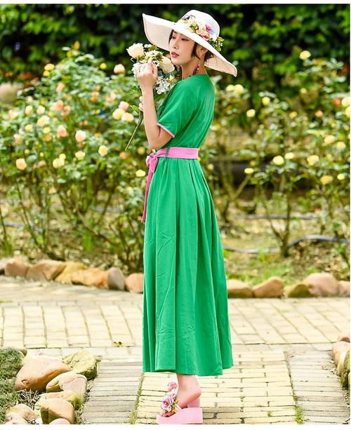 绿色民族风女装裙子有哪些款式？-图2