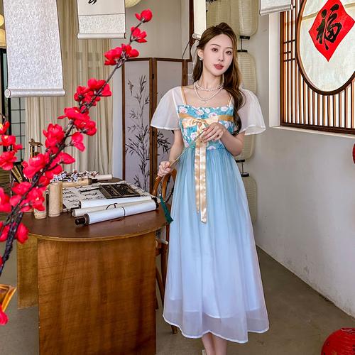 古代长裙仙女装包邮？-图2