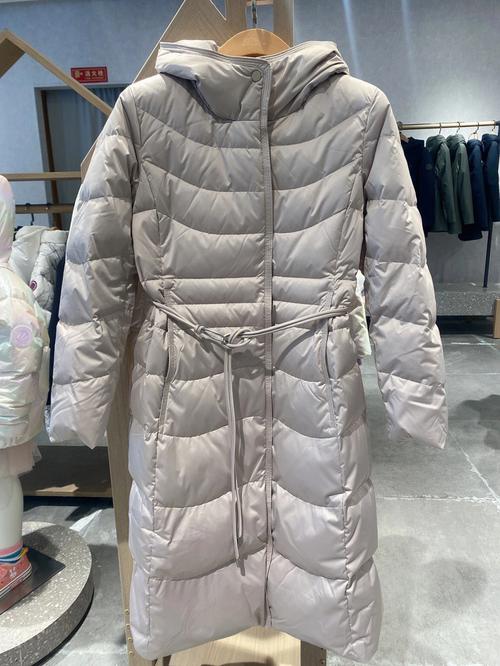 波司登羽绒服正品怎么辨？-图3