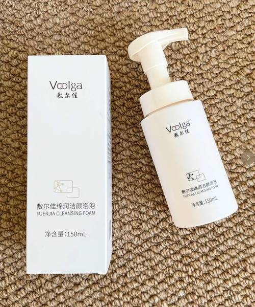 祛痘黑头洗面奶到底选哪款好？-图2