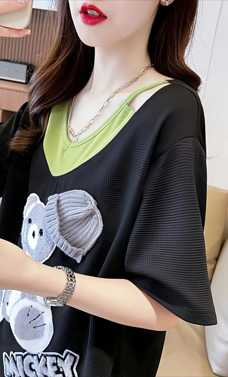 夏天短袖女装怎么选?-图1 夏天短袖女装怎么选?-图1