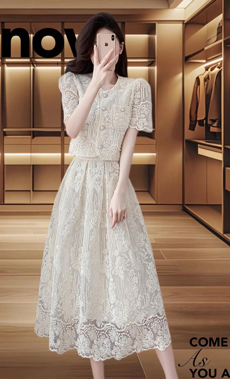 今年最时尚女装有哪些爆款?-图3 今年最时尚女装有哪些爆款?-图3