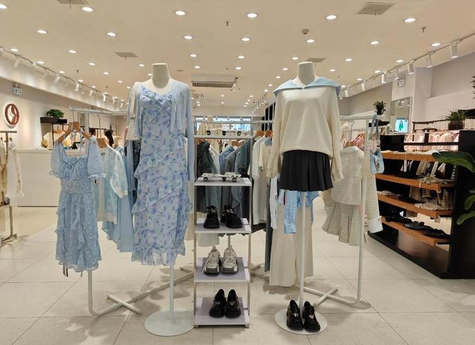 40几岁平价女装品牌，选哪款更合适？-图3