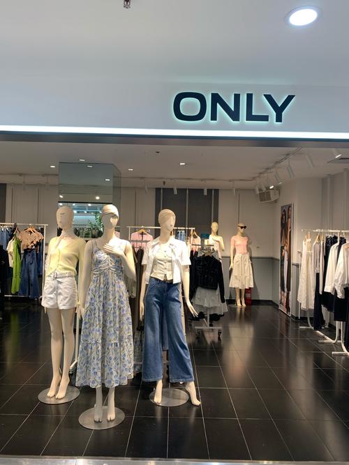 only女装与护肤品，风格如何融合？-图1
