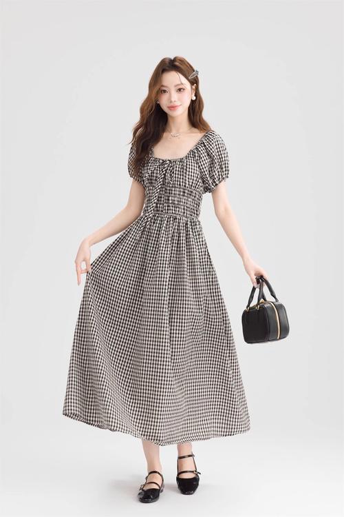 2025夏裙流行什么风格？-图1