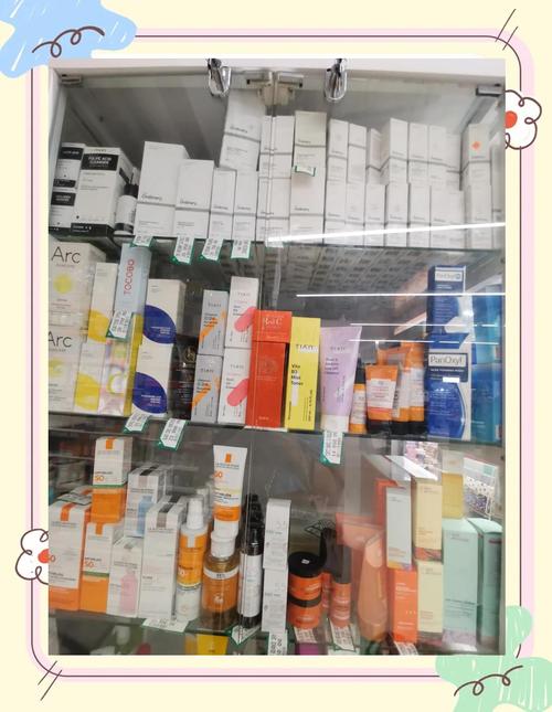 护肤品套盒堆头陈列图，这样陈列能提升销量吗？-图2