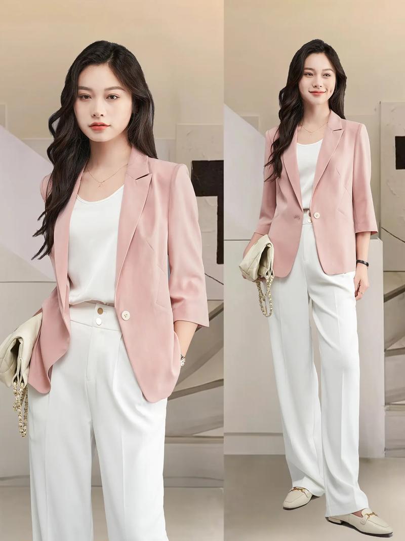 女装流行潮流搭配服饰-图1