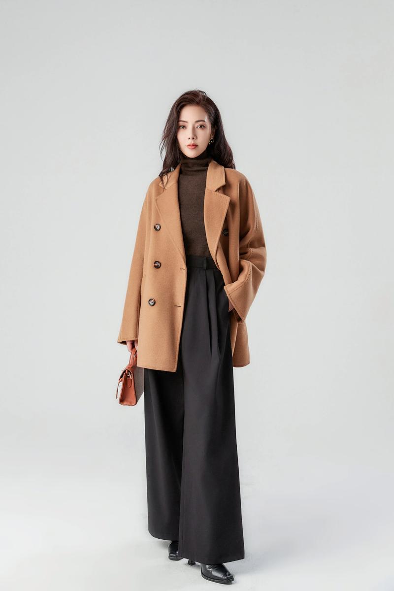 新款毛呢女装外套,今年流行什么款式?-图1 新款毛呢女装外套,今年流行什么款式?-图1