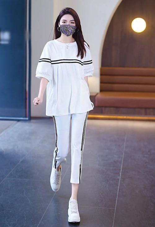 夏季休闲女装有哪些流行款式？-图3