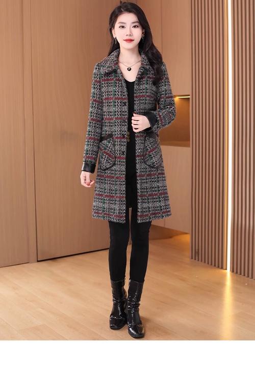 冬季女装格格休闲大衣，如何搭配更出彩？-图2