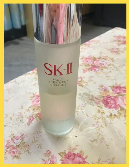 36岁女人选护肤品，到底该看成分还是效果？-图1