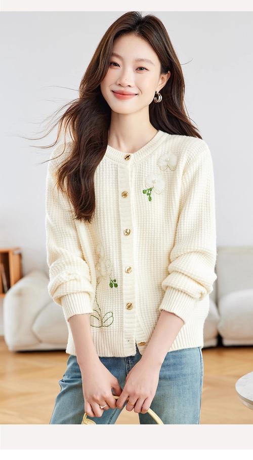 休闲女装春秋新款图片，有哪些流行款？-图3