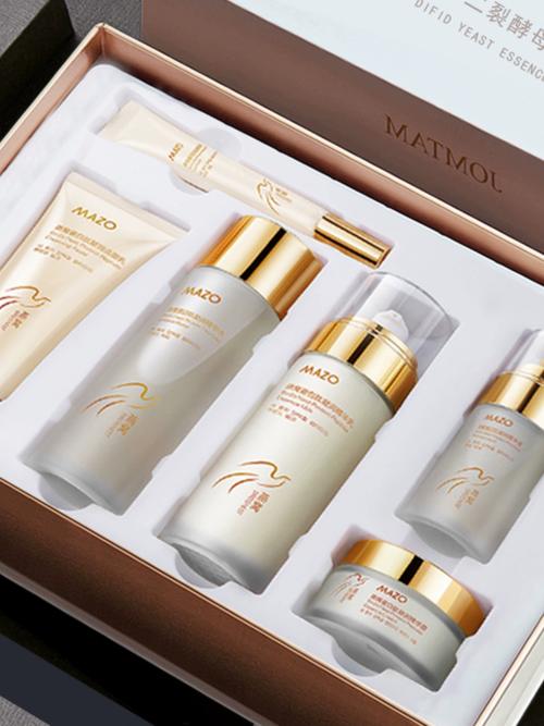 3030岁护肤选什么？抗初老怎么挑？-图3