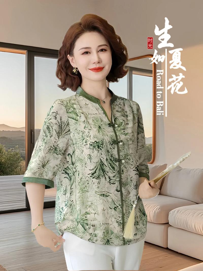 妈妈夏季高档女装短袖，选款有何讲究？-图2