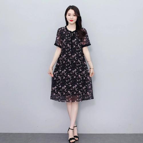 好看女装夏装图片,哪些款式最值得买?-图2 好看女装夏装图片,哪些款式最值得买?-图2