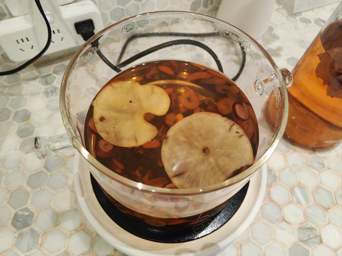 什么中药泡水能祛痘粉刺？-图2