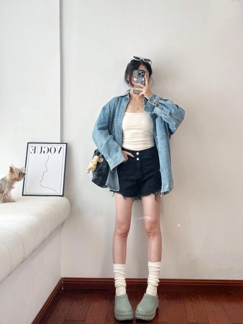 初秋牛仔女装怎么搭？-图1