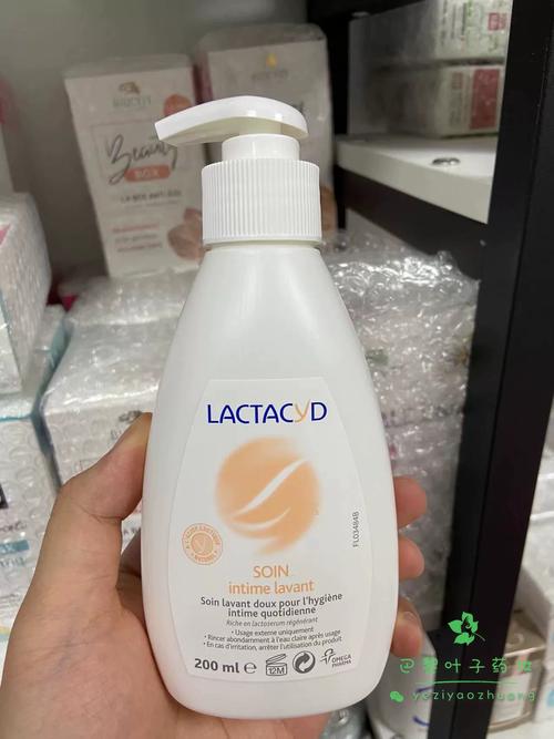 弱酸性护肤品有哪些？-图2